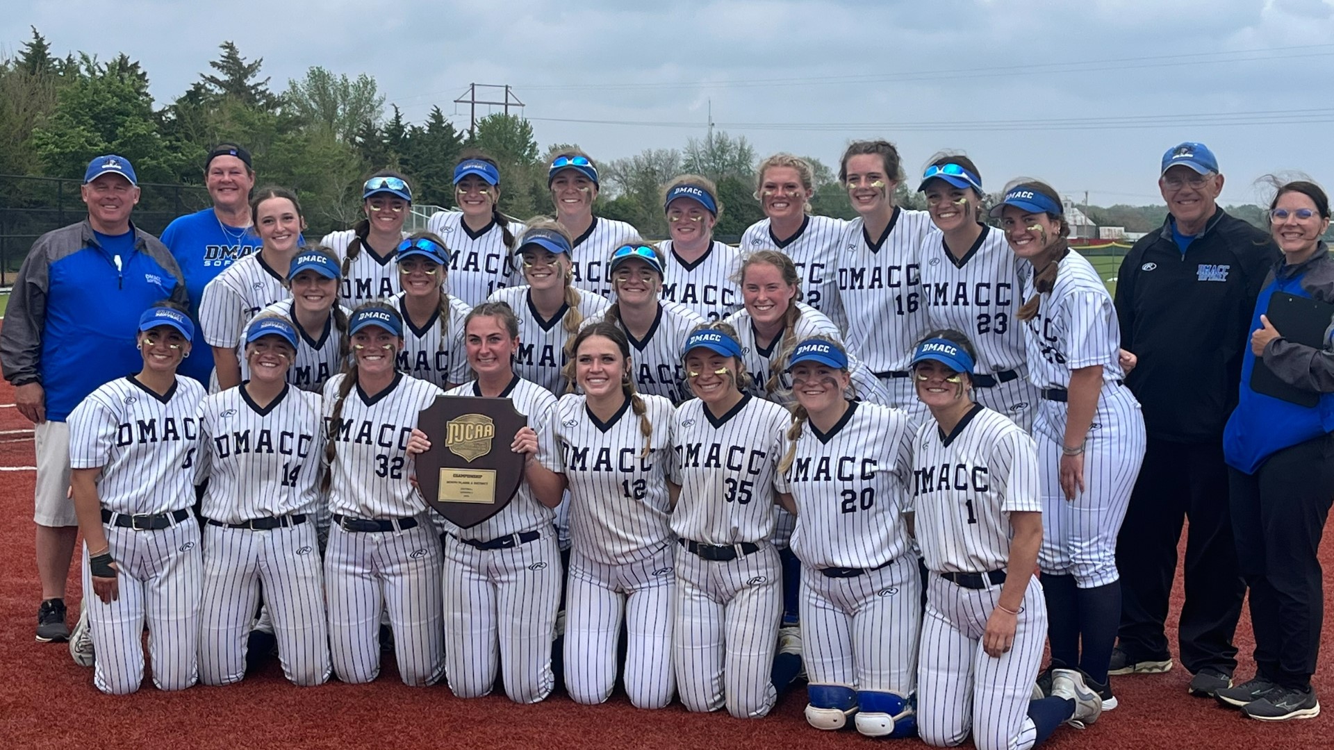 The DMACC softball team punched its ticket to South Carolina for the 2023 NJCAA DII World Series.