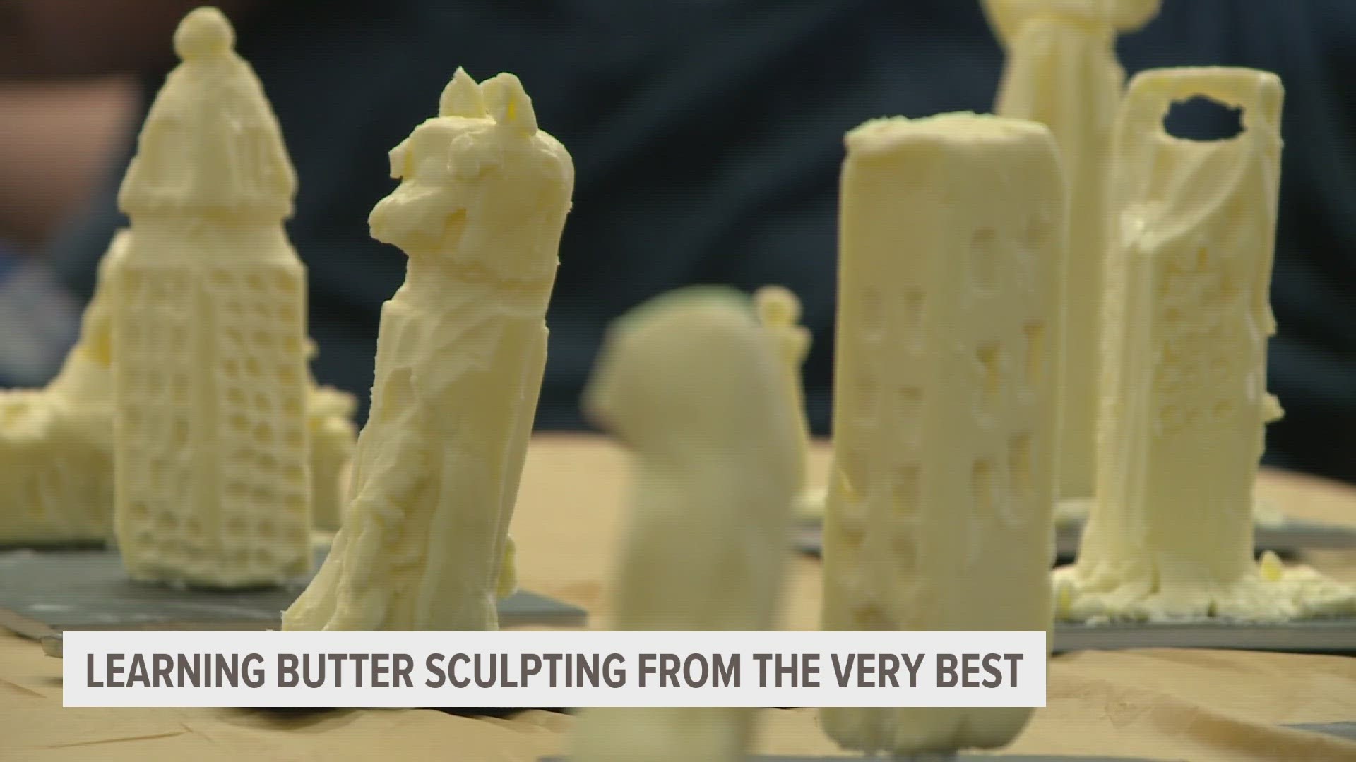 Butter sculptor Sarah Pratt shared some wisdom with aspiring artists during the class.