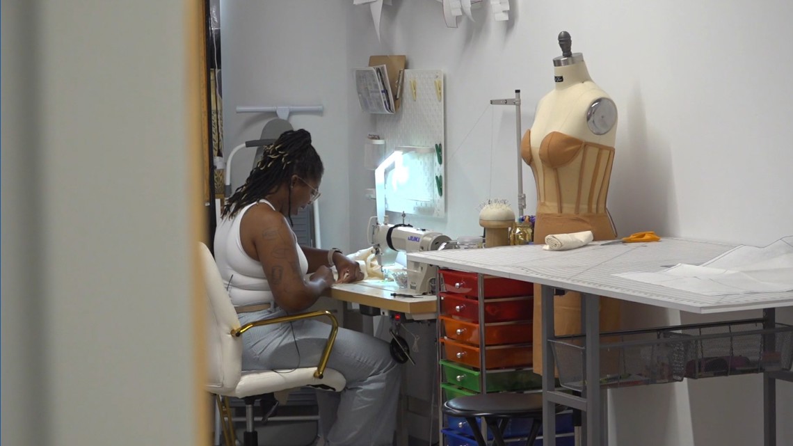 Iowa fashion designer creating inclusive fashion for women