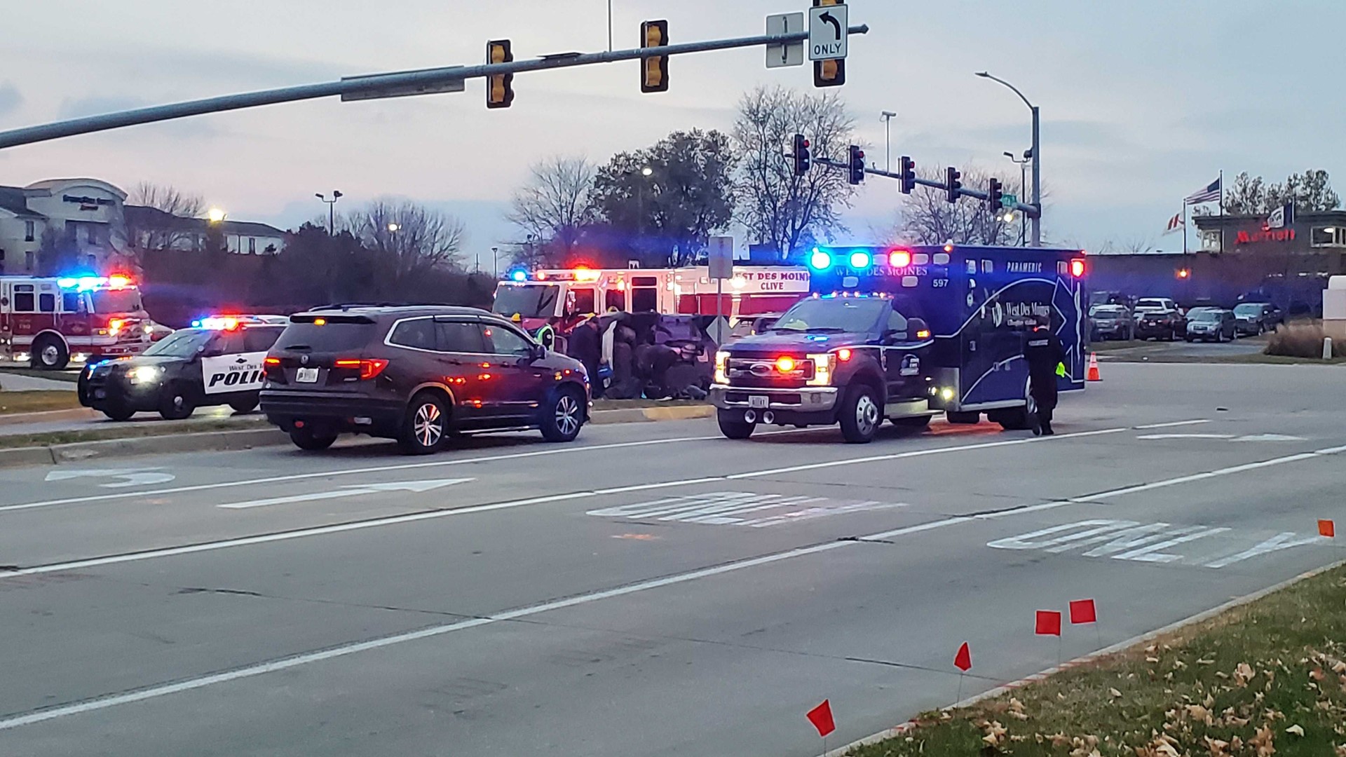 Car Crash in West Des Moines | weareiowa.com