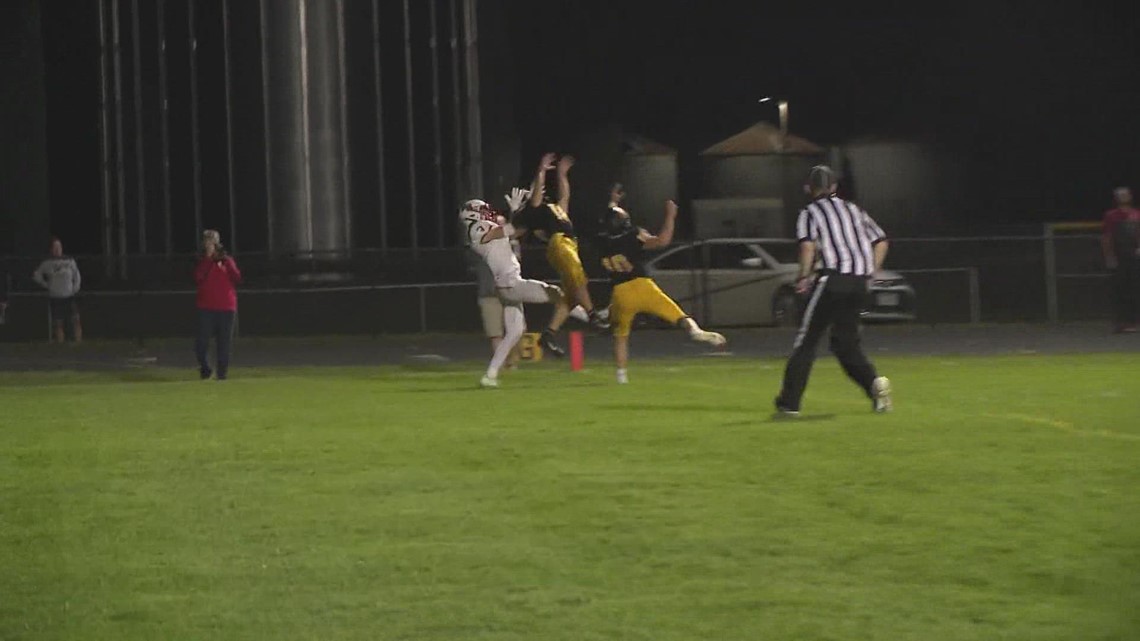 Wyckoff Heating and Cooling Play of the Week: Carter Flattebo makes an incredible one-handed TD catch
