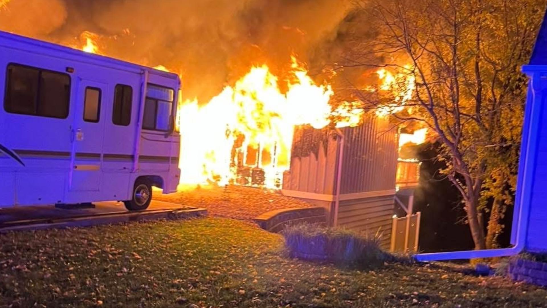 Fire crews respond to early morning structure fire in Fort Dodge ...