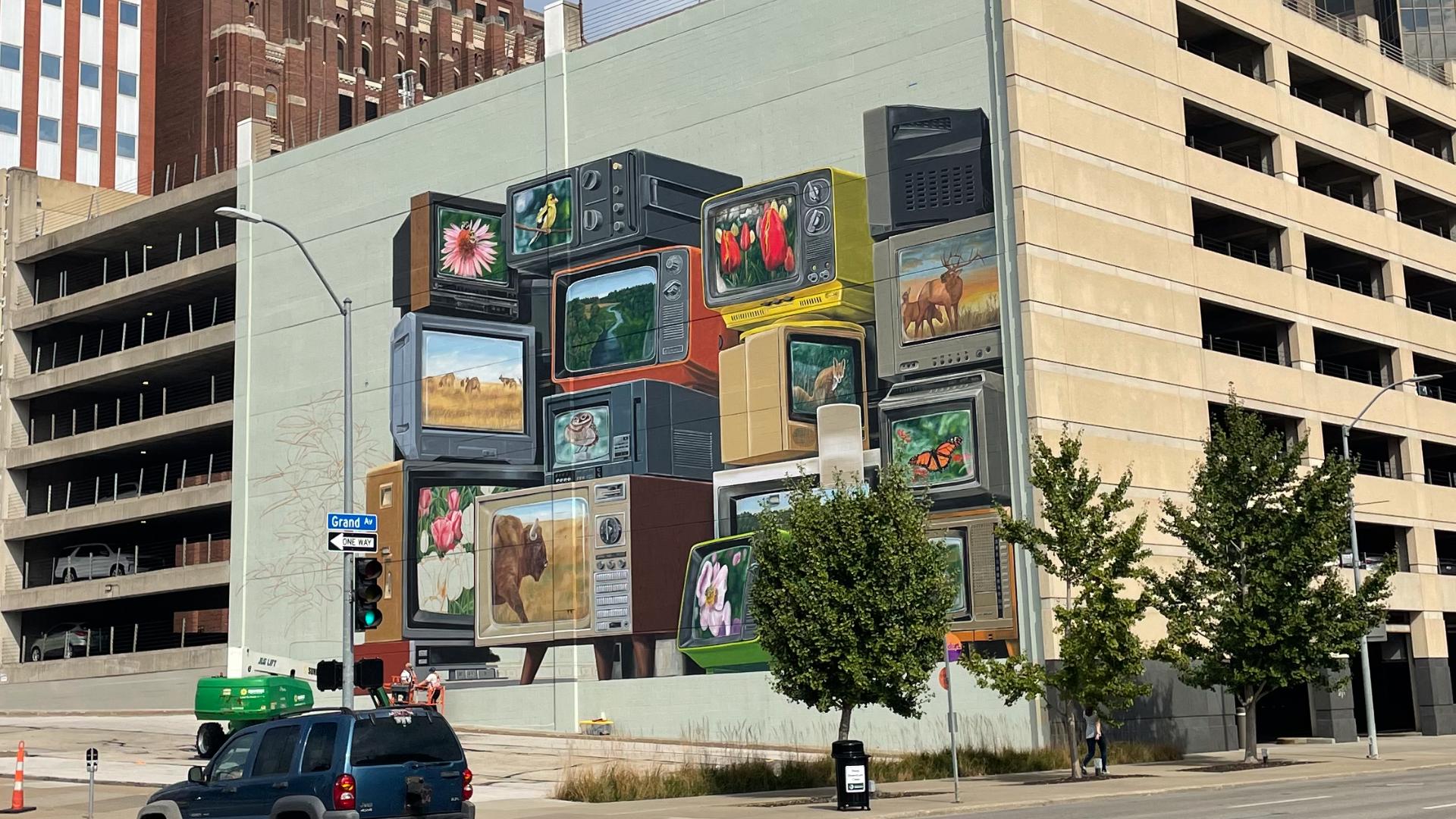 Augmented reality mural unveiled in downtown Des Moines