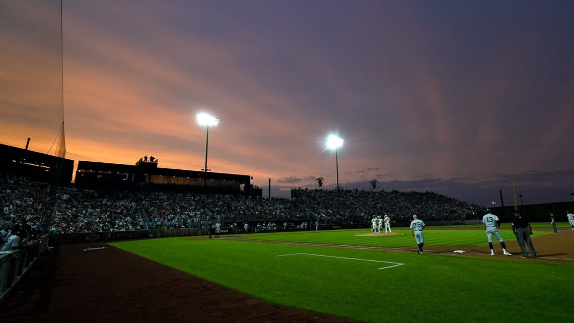 Updates on the 2022 MLB Field of Dreams Game, ticket sales, TV info