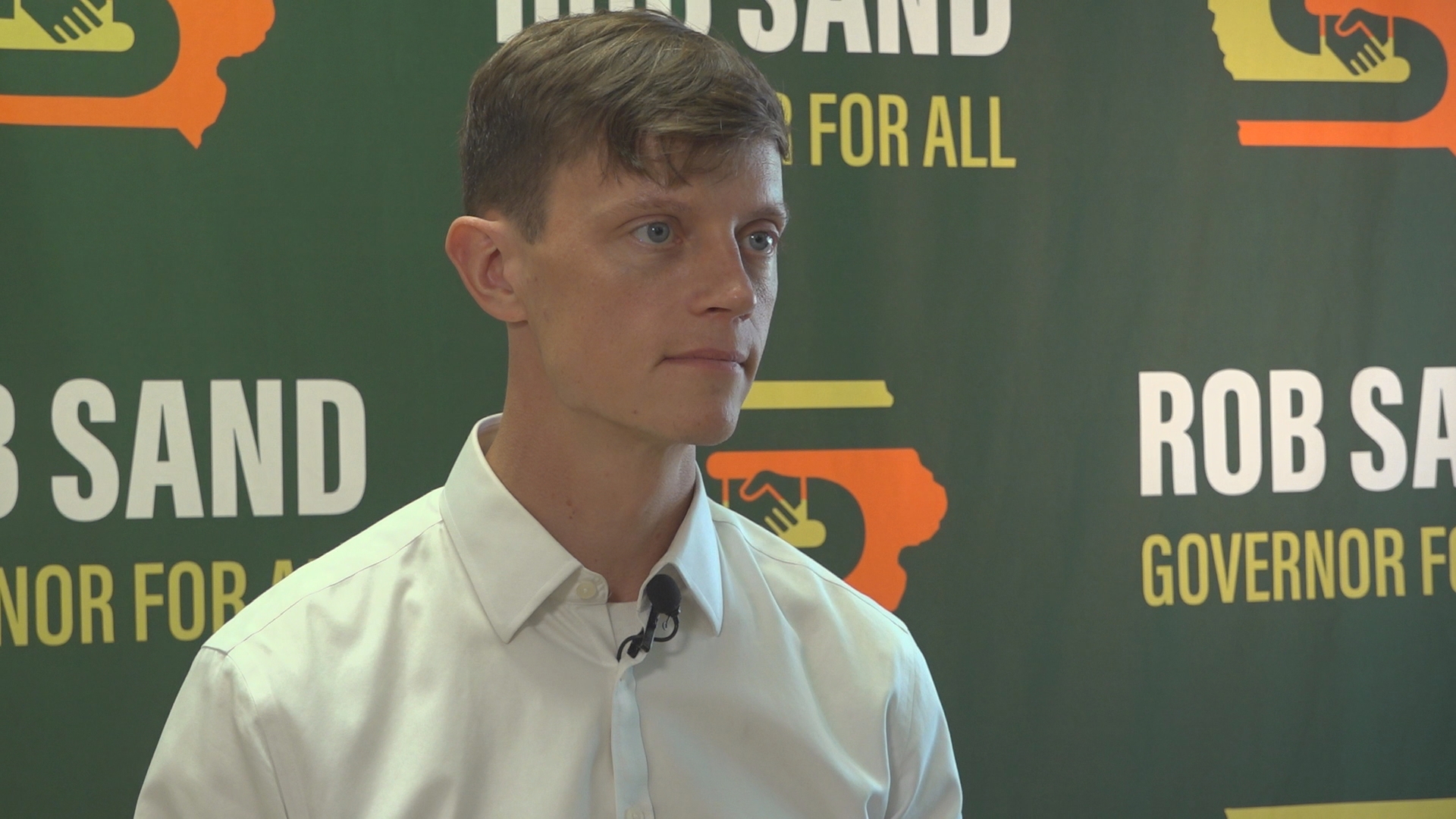 Auditor Rob Sand announces Iowa governor bid for 2026