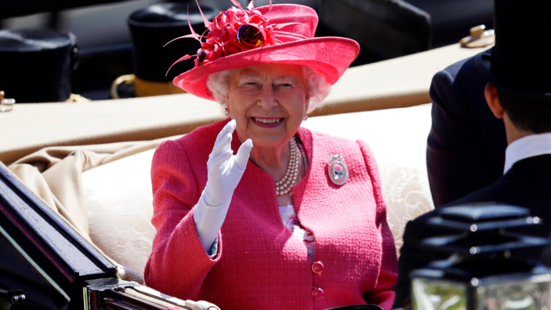 Sex Pistols React to Queen Elizabeth II's Death