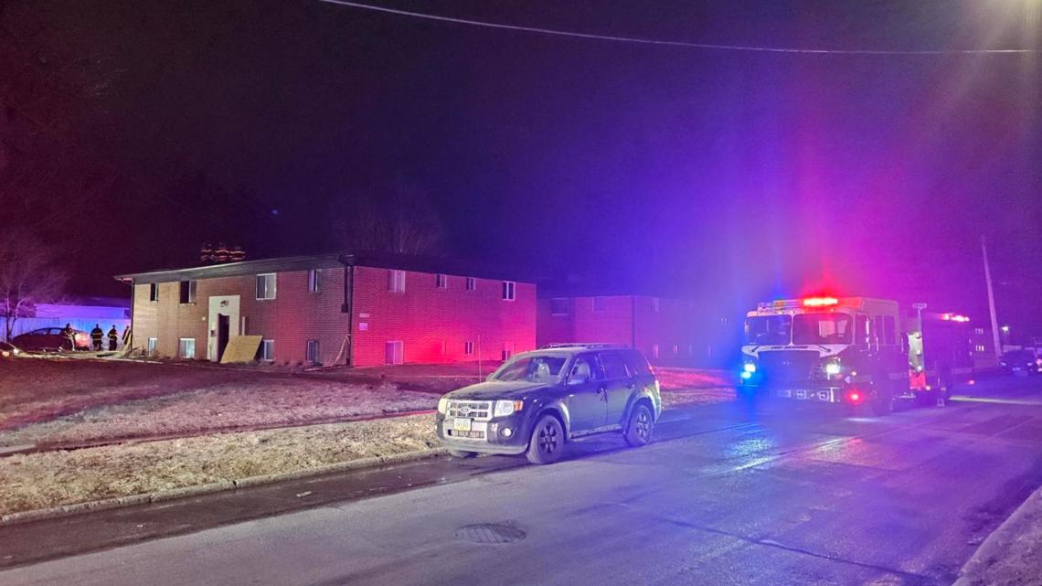 Fire reignites in apartment in Highland Park neighborhood