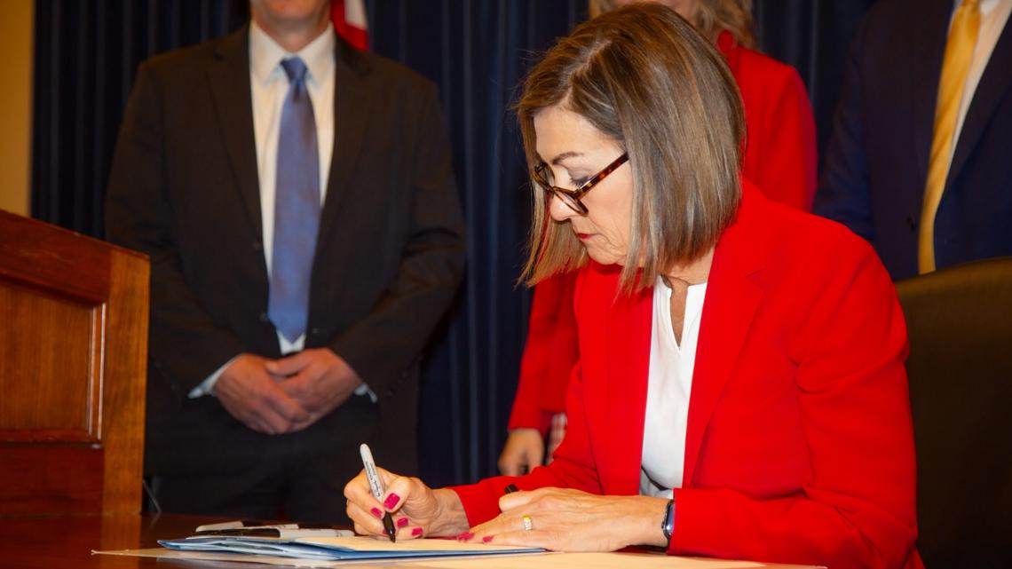 Gov. Reynolds signs 21 bills into law Thursday as end to the legislative session nears