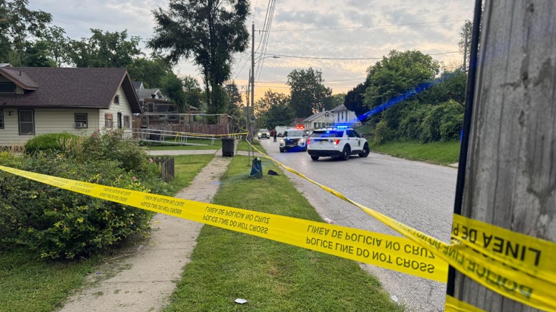 2 injured in shooting incident on College Avenue, Des Moines police say
