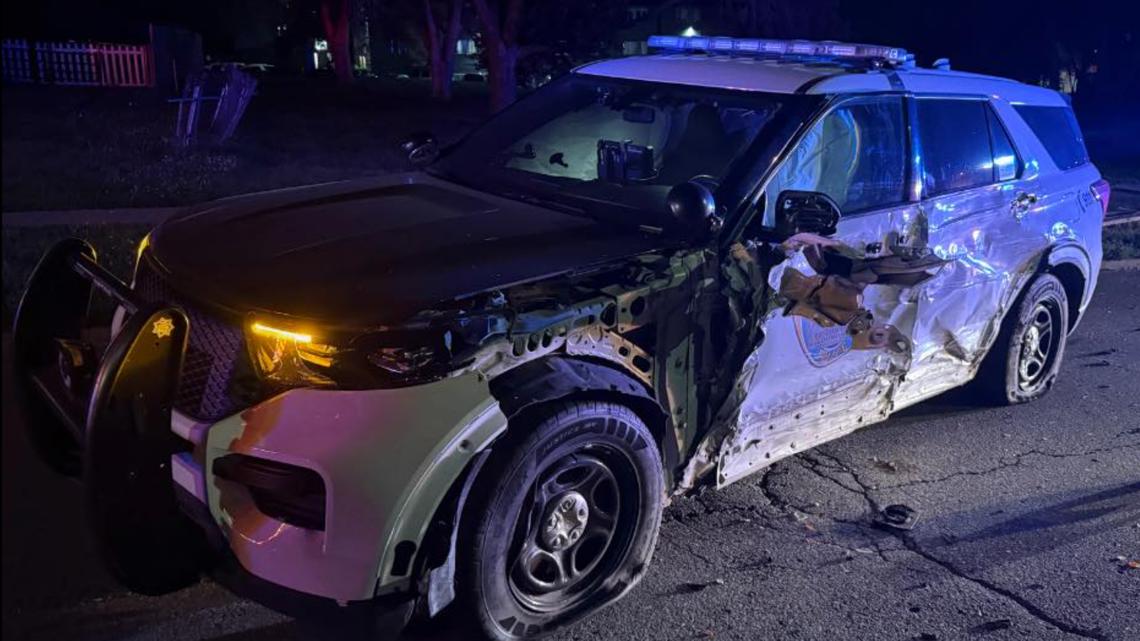 Man charged with OWI after crashing into Des Moines police car ...
