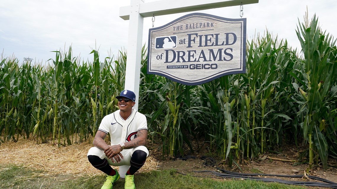 Ken Griffey, Ken Griffey Jr. intro MLB Field of Dreams Game 2022