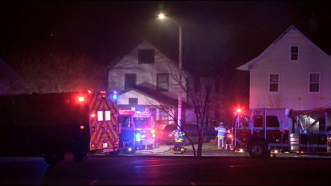 Des Moines Fire Department: 2 rescued from house fire on Tuesday ...
