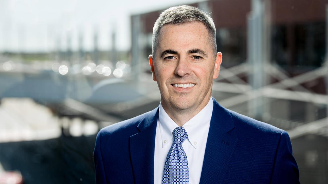 Des Moines International Airport names new executive director ...