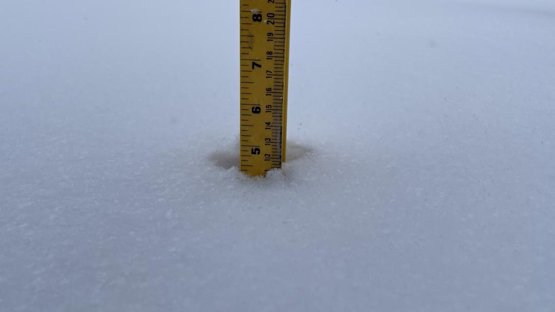 How many inches of snow fell in Des Moines, Ames, Pella and Knoxville ...