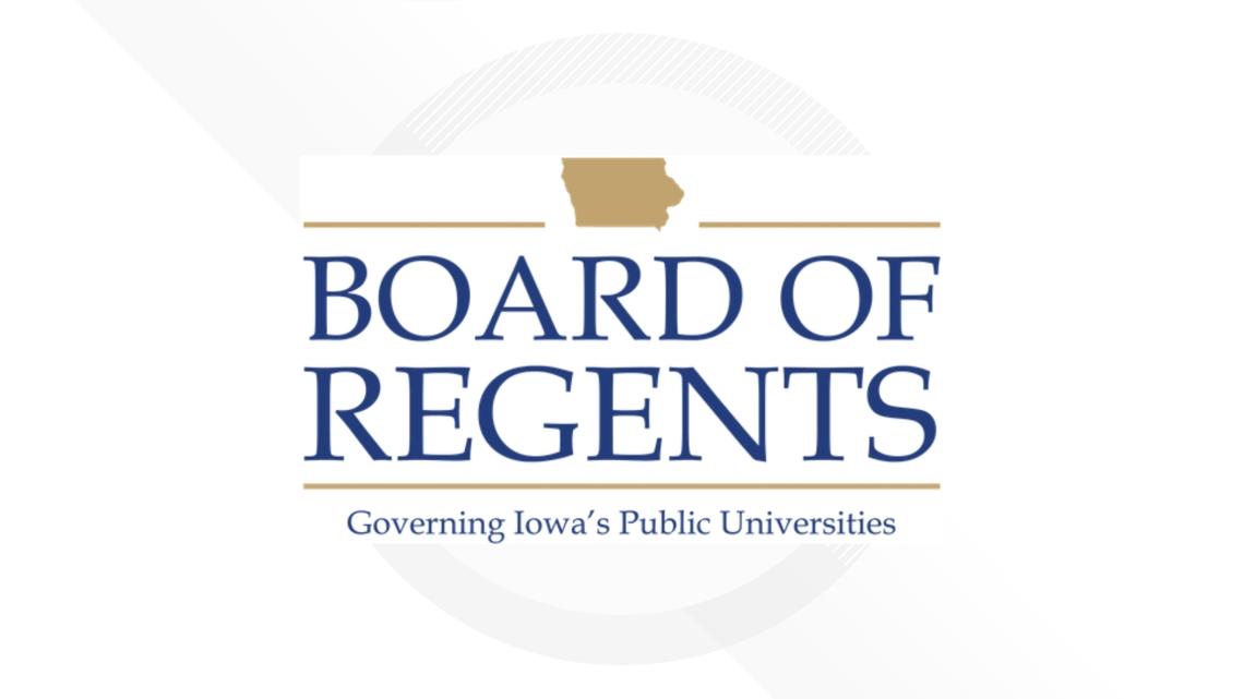 Gov. Reynolds appoints 2 people to Iowa Board of Regents