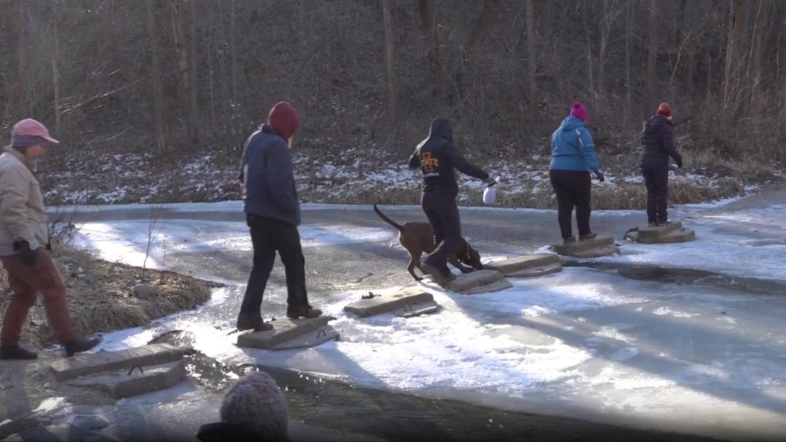Iowans hit the trails on New Year's for first day hikes