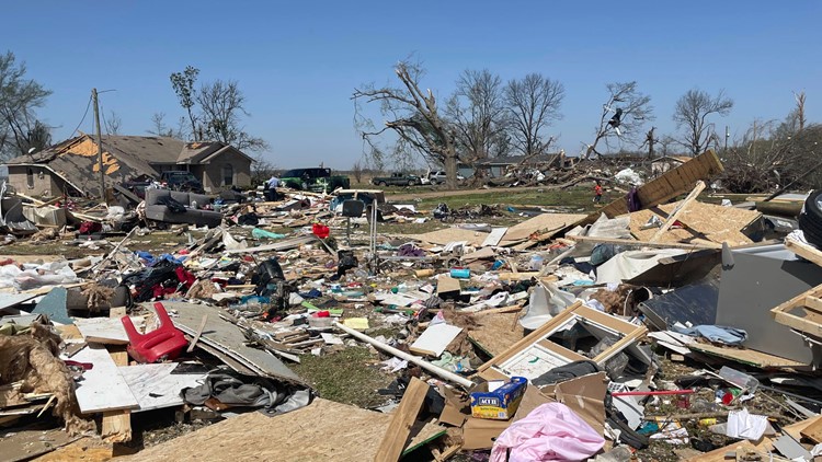 'There's nothing left': Deep South tornadoes kill 26
