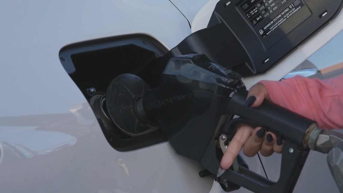 Iowa economy expert explains gas price projections, potential grocery impacts from war in Iran