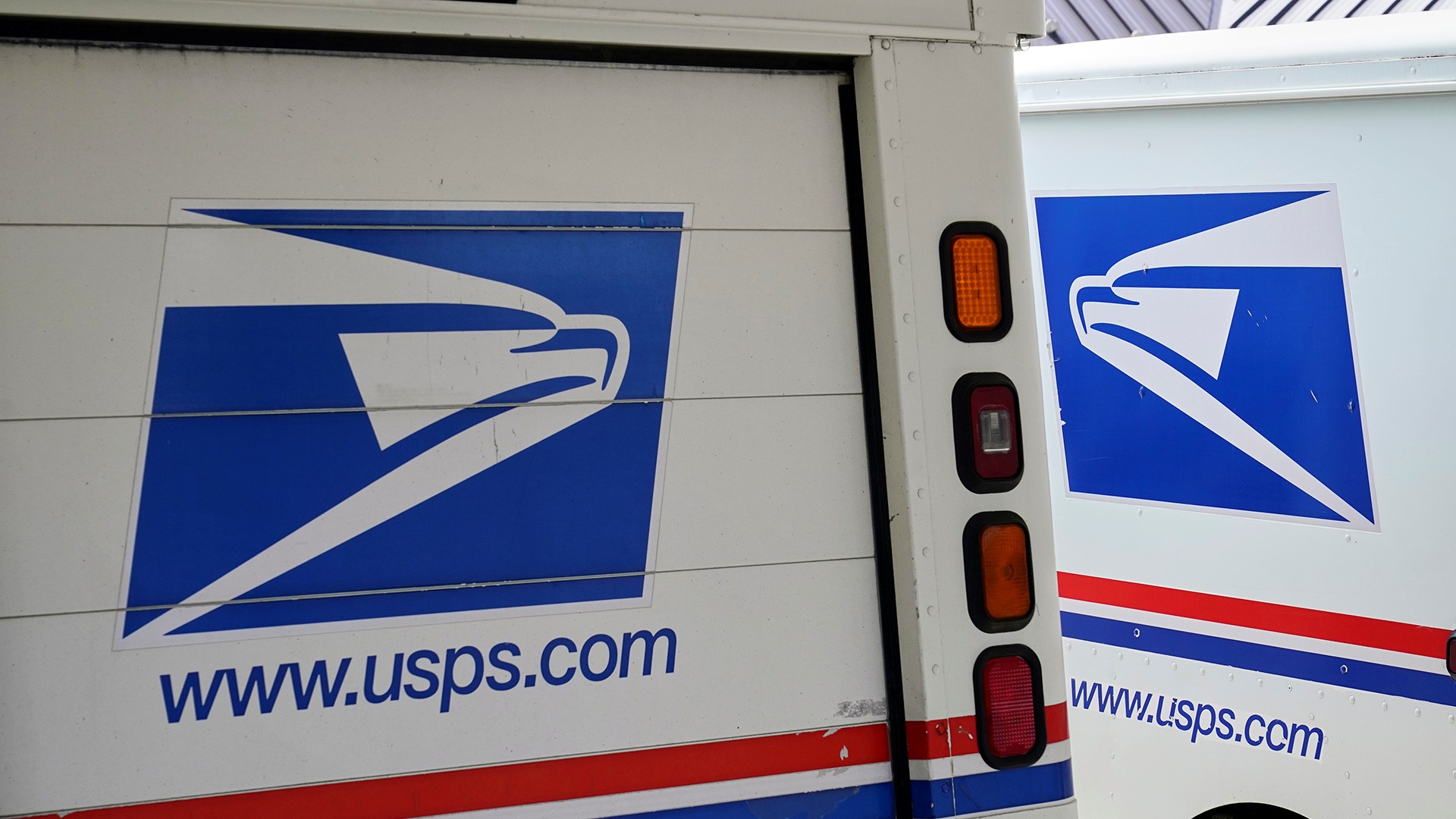 USPS looks to hire 300 mail handler assistants in Indianapolis | wthr.com