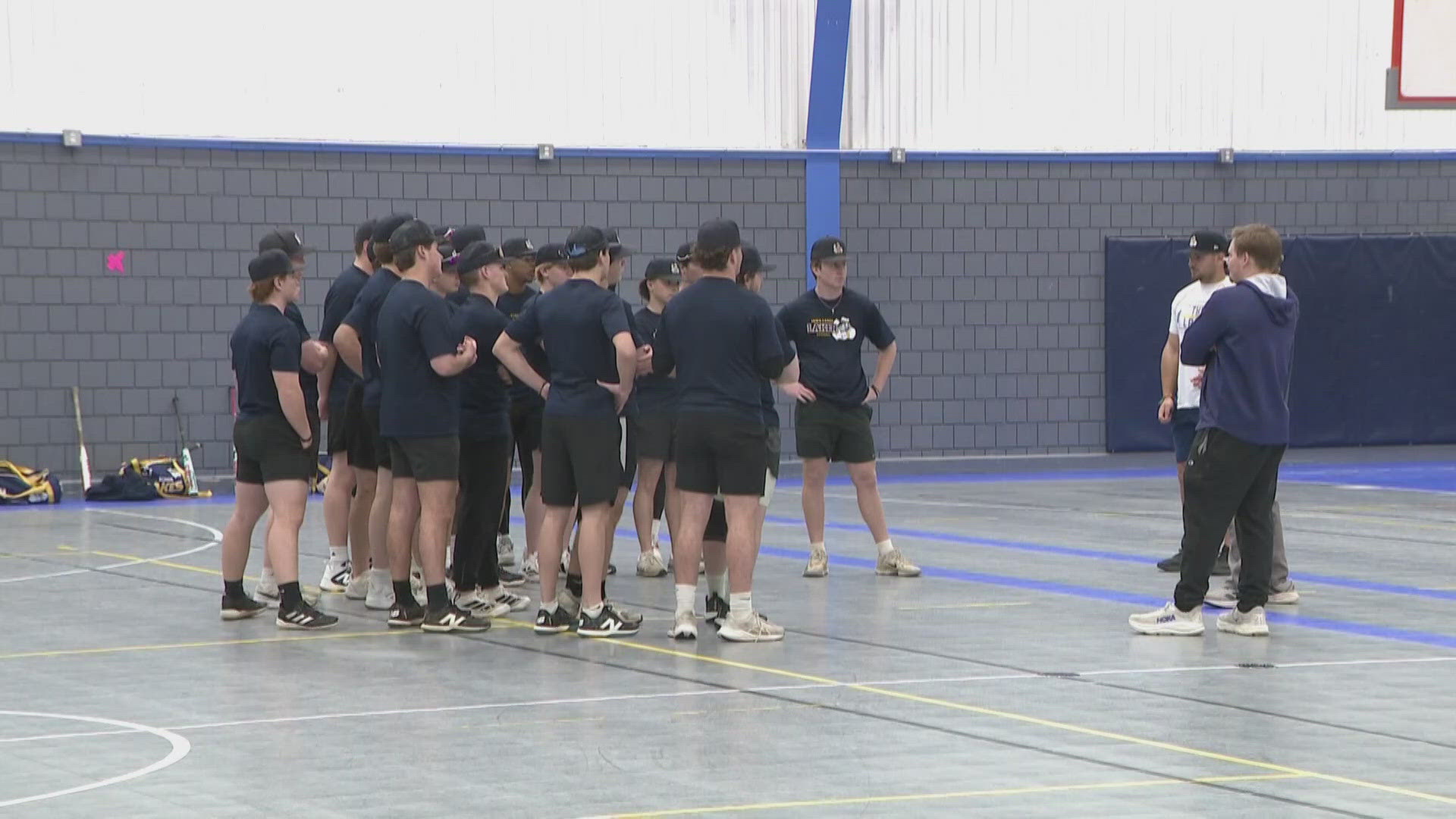 Iowa Lakes baseball team returns to the field after deadly bus crash ...