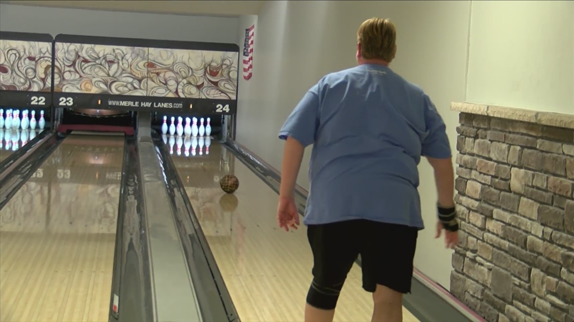 Special Olympics kicks off bowling competition
