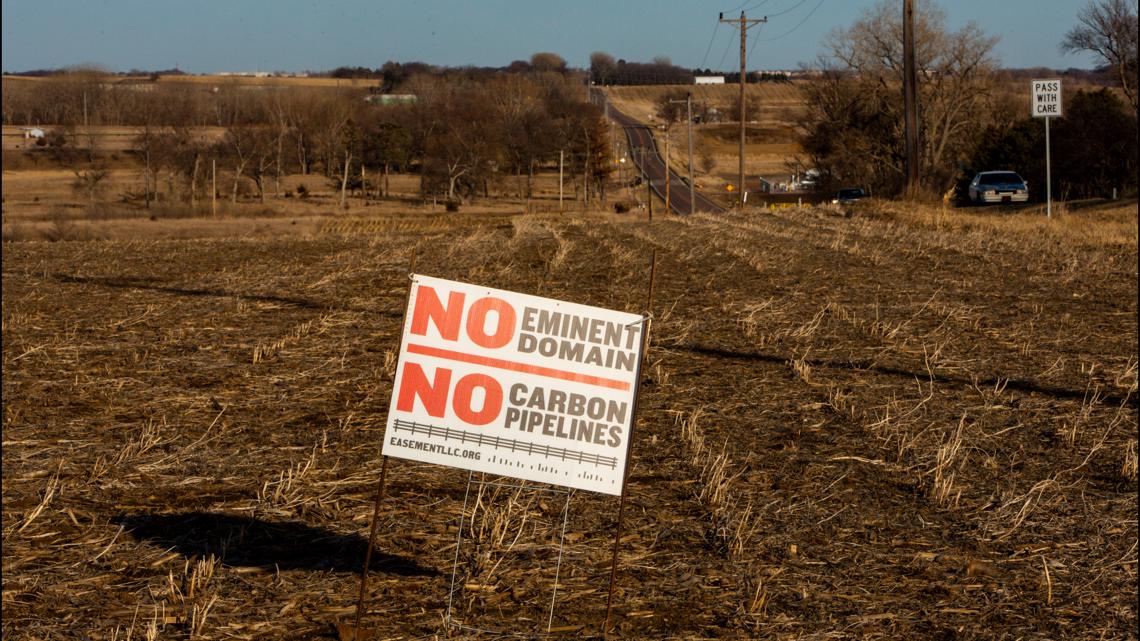 Iowa landowners vow to continue fighting eminent domain amid stalled carbon pipeline legislation