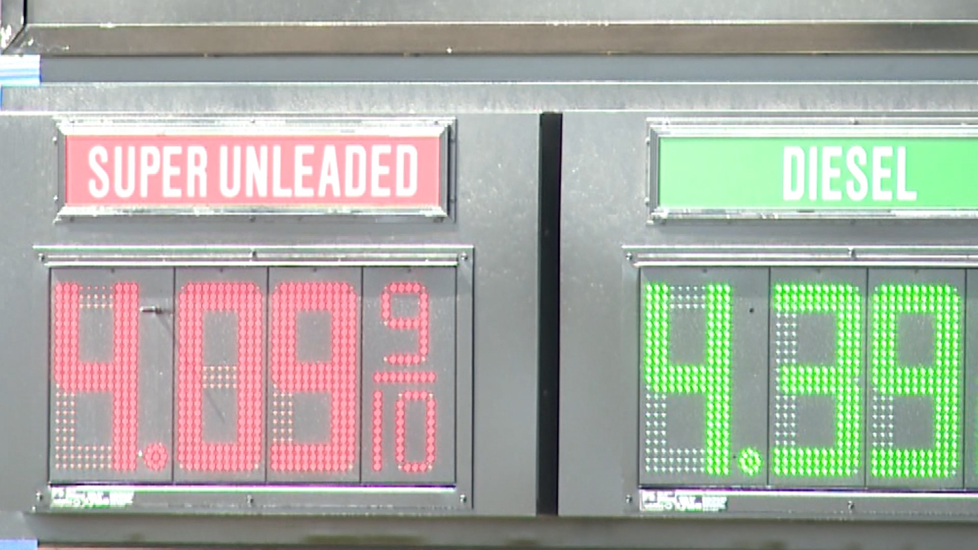 Gas prices zoomed past $4 a gallon in the Des Moines metro on Friday. So why the sudden spike?