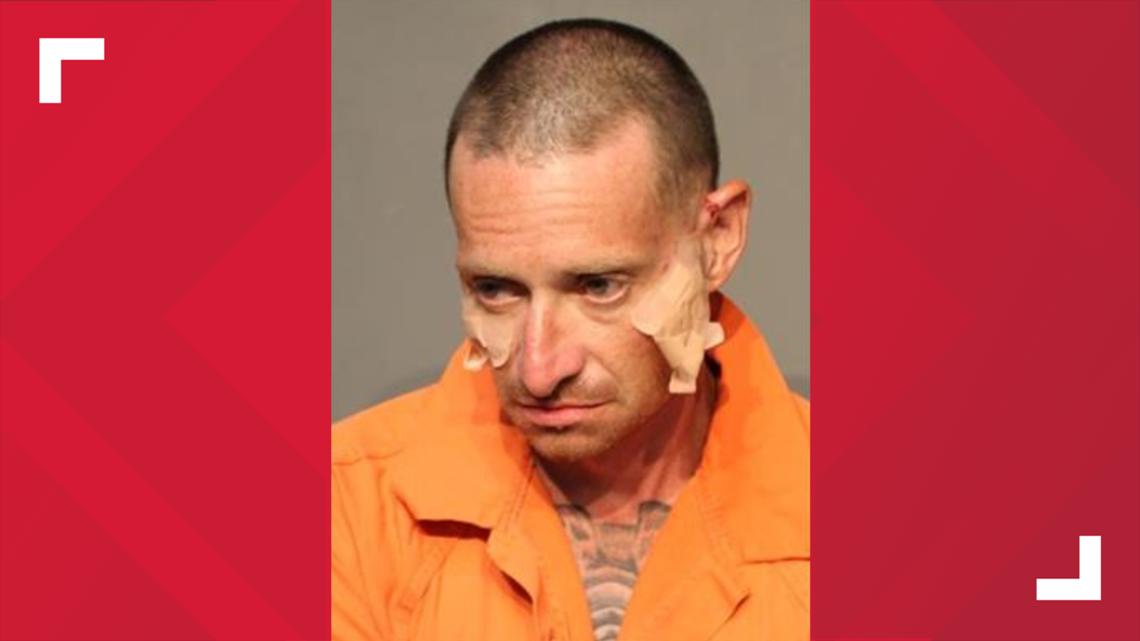 Des Moines police: Man arrested after barricading himself inside home, threatening police with 'makeshift spear'