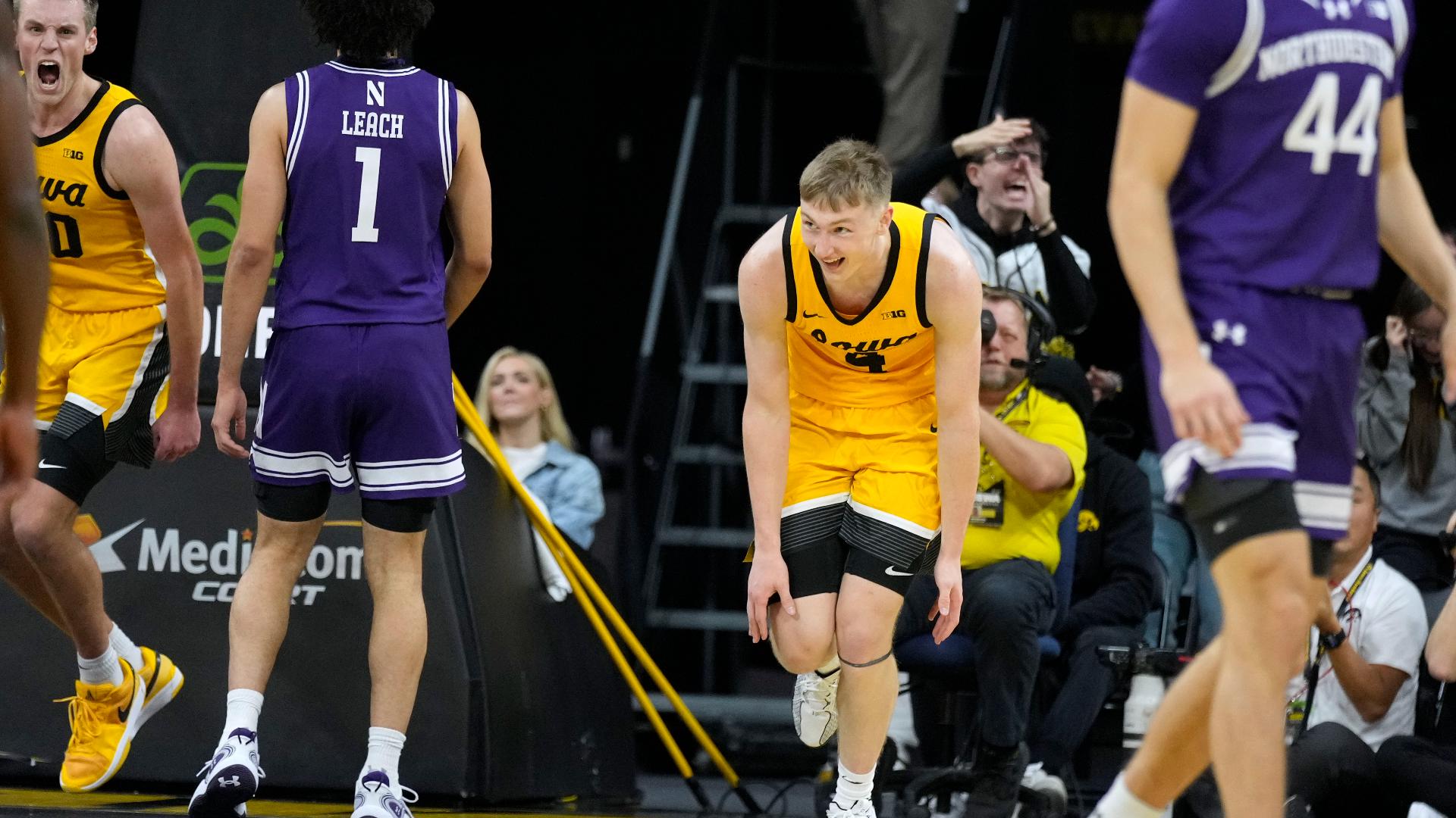 The Hawkeyes are now 1-0 in Big 10 conference play.