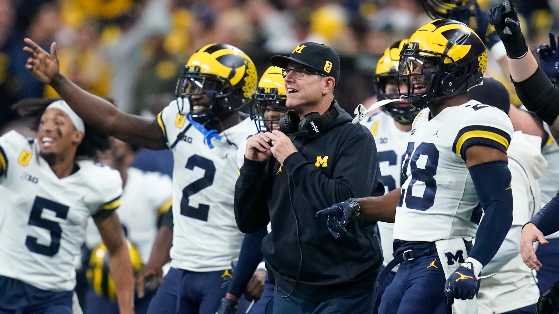 Recap Michigan Beats Iowa 42 3 In Big Ten Title Game Weareiowa