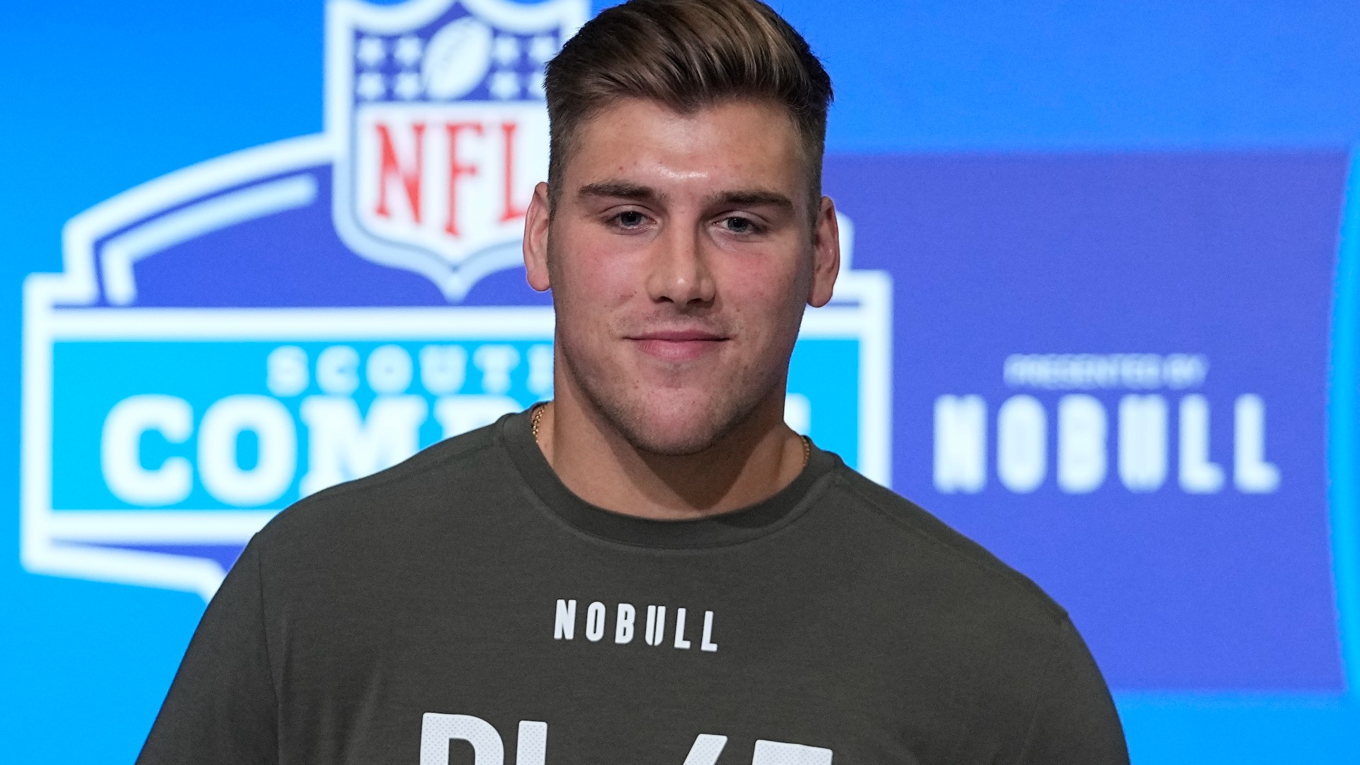 Lukas Van Ness speaks at 2023 NFL Combine