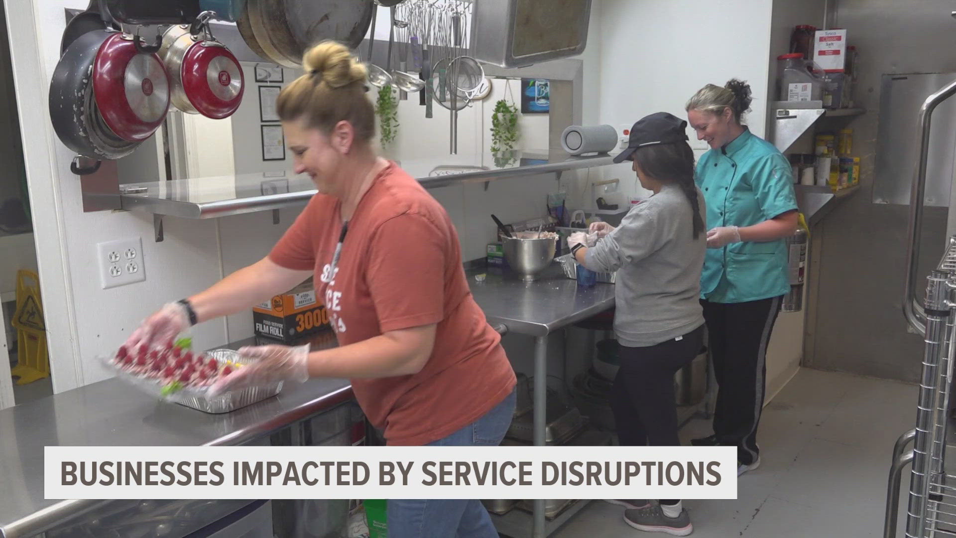 Local 5's Laura Bowen talked to a local business and a debit card network to better understand how Iowa was impacted by the outages.