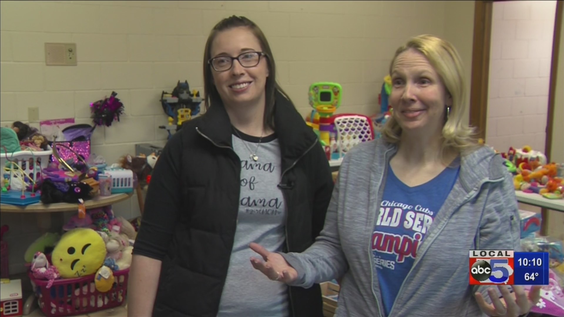 ITK: Two women giving helping hands to Des Moines refugees