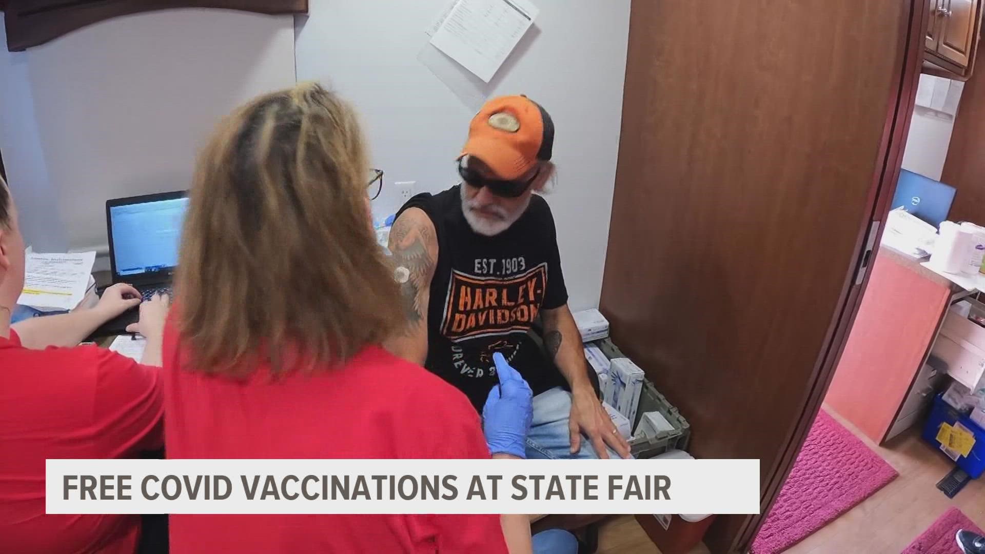 HyVee brings mobile vaccination clinic to Iowa State Fair