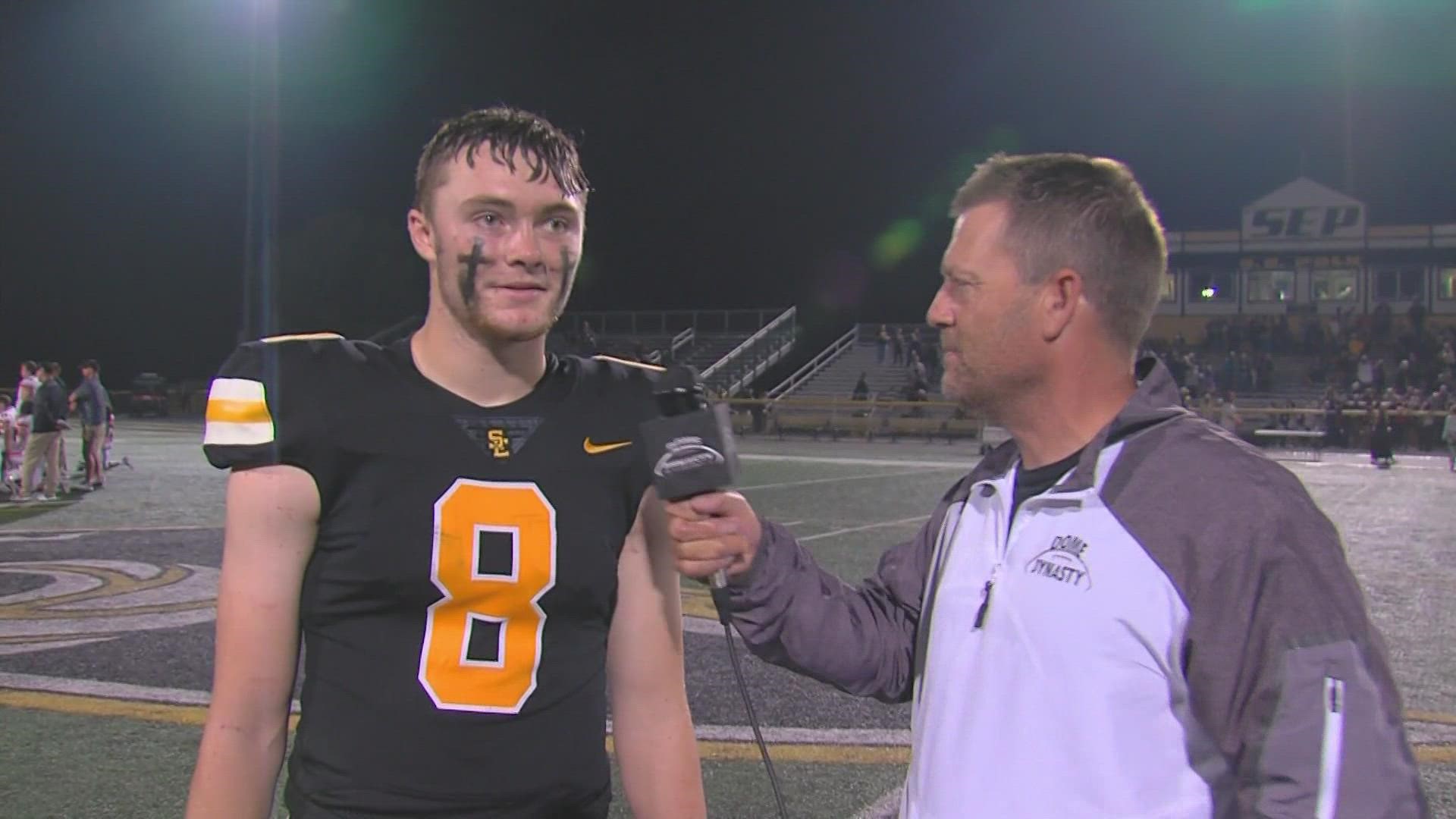 Southeast Polk defeated Valley West 40-21.