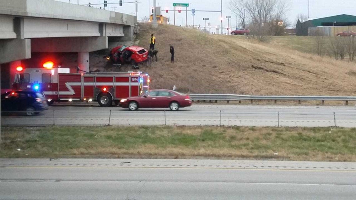 One person killed in Ankeny car crash