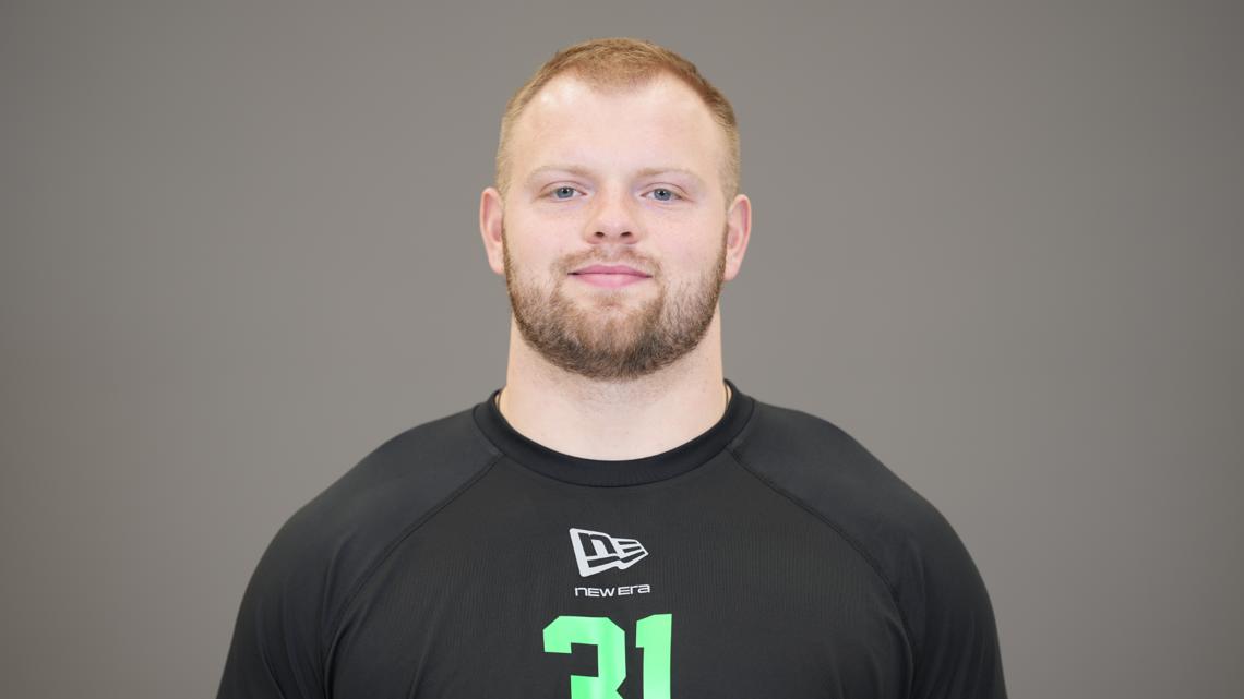 Iowa center Logan Jones selected by Chicago in the 2nd round of the 2026 NFL Draft