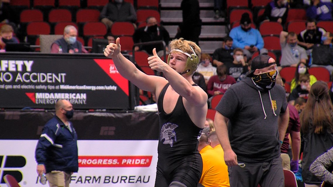 State Wrestling Day 1: Class 2A with some big wins, big pins and sets the  stage for the quarterfinals