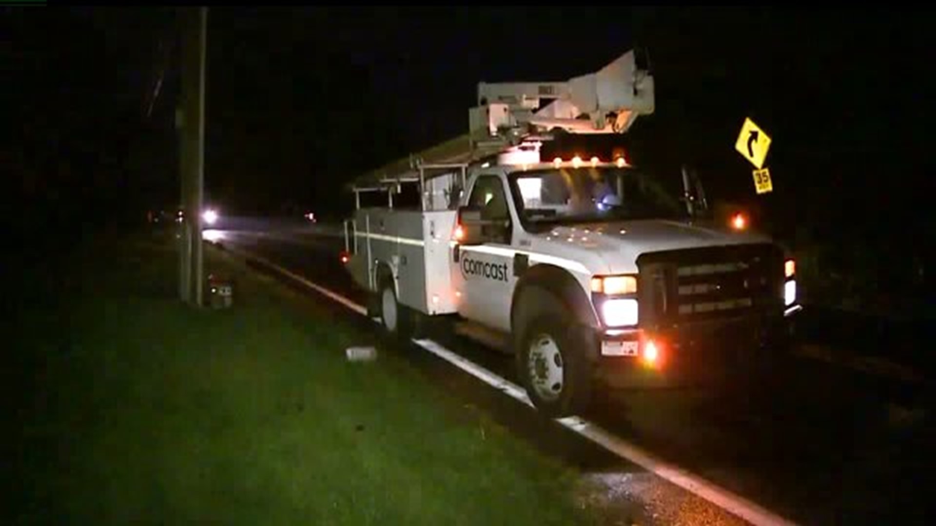 Swift storm knocks out power: "Never seen anything like this"