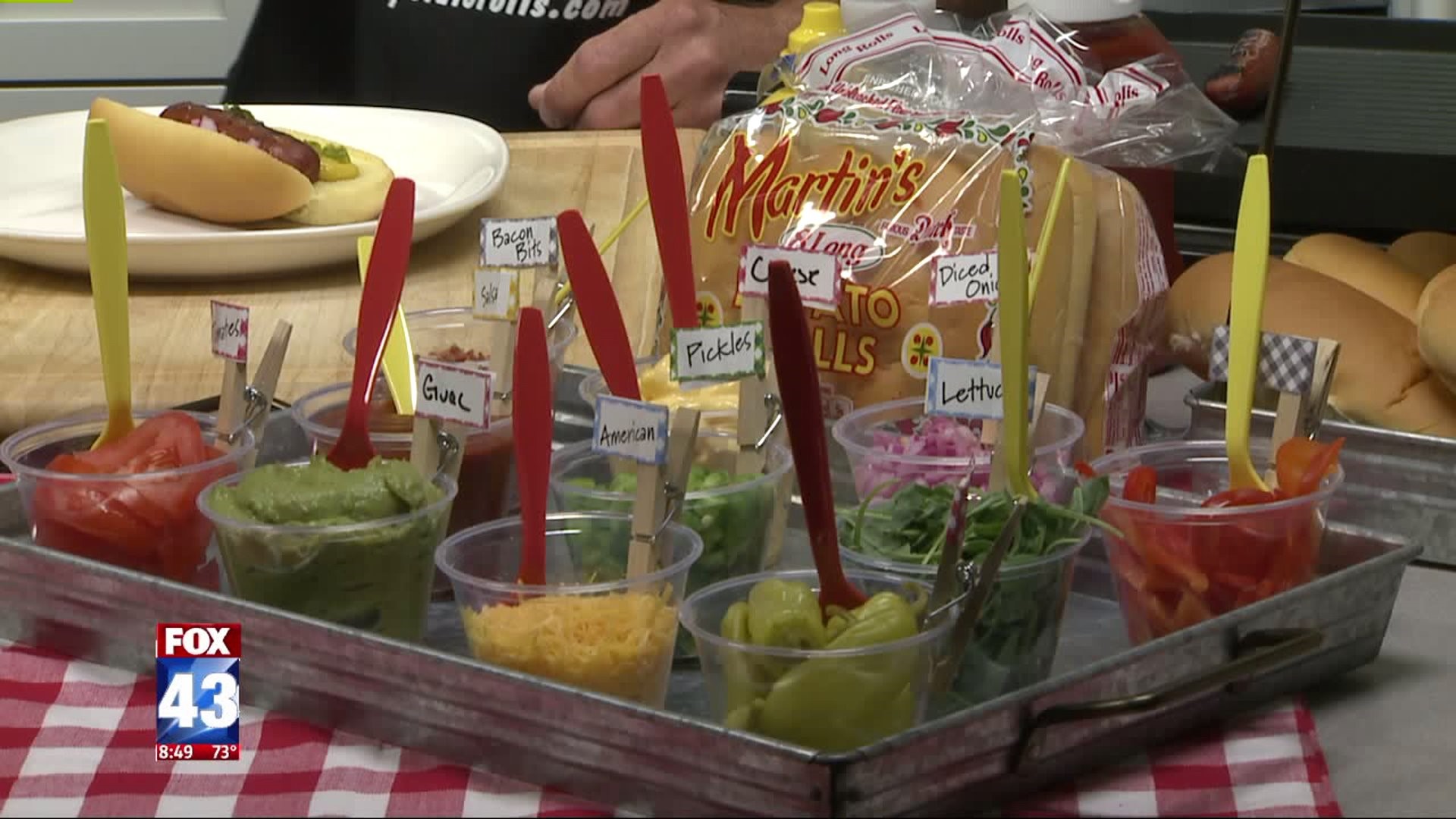 Martin`s Potato Rolls celebrates National Hot Dog month with DIY topping bar pt 2