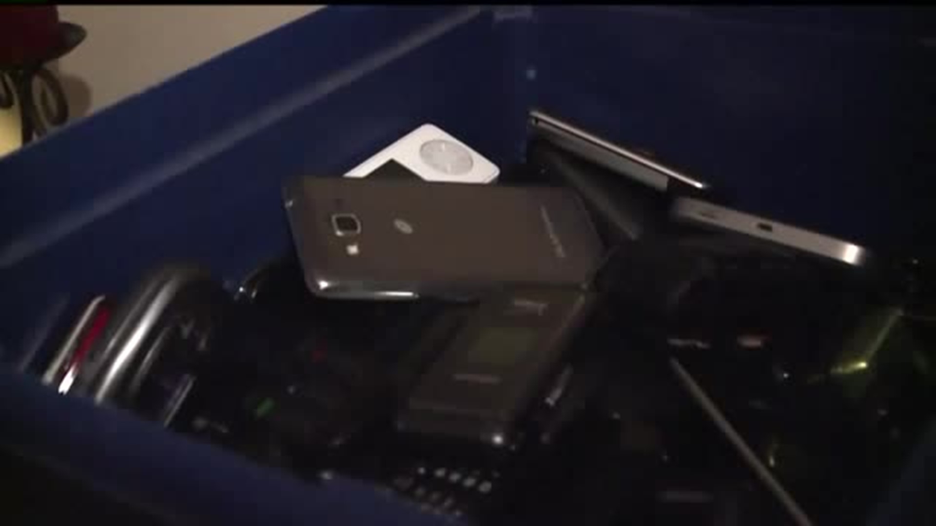 Cell phones to help domestic violence victims