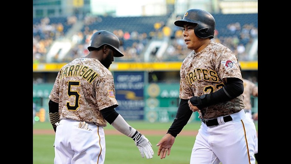 Pittsburgh Pirates decline option on 2B Josh Harrison, 3B Jung Ho Kang -  ESPN