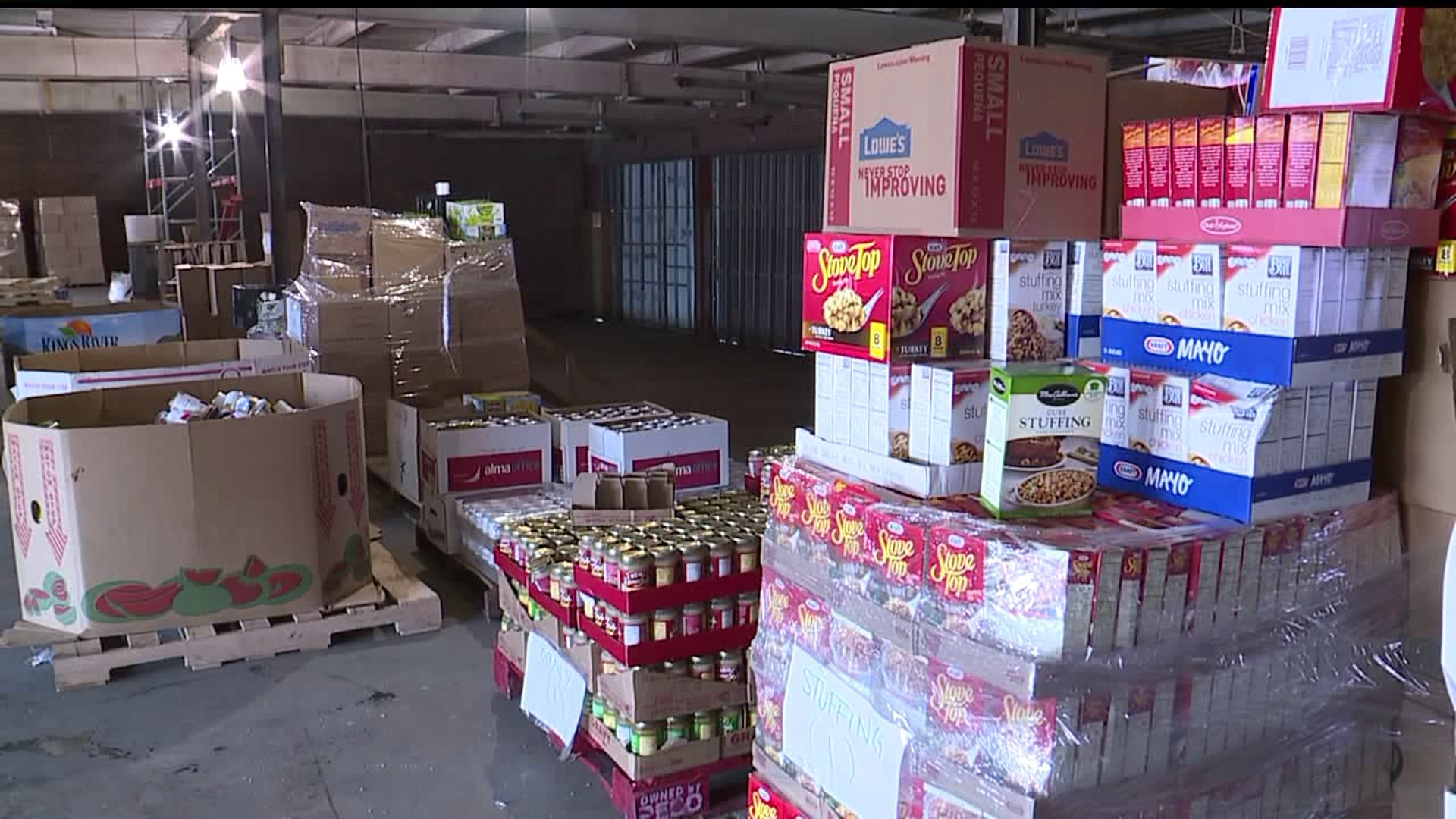 York County Food Bank packs 1500 holiday dinners for local students in need