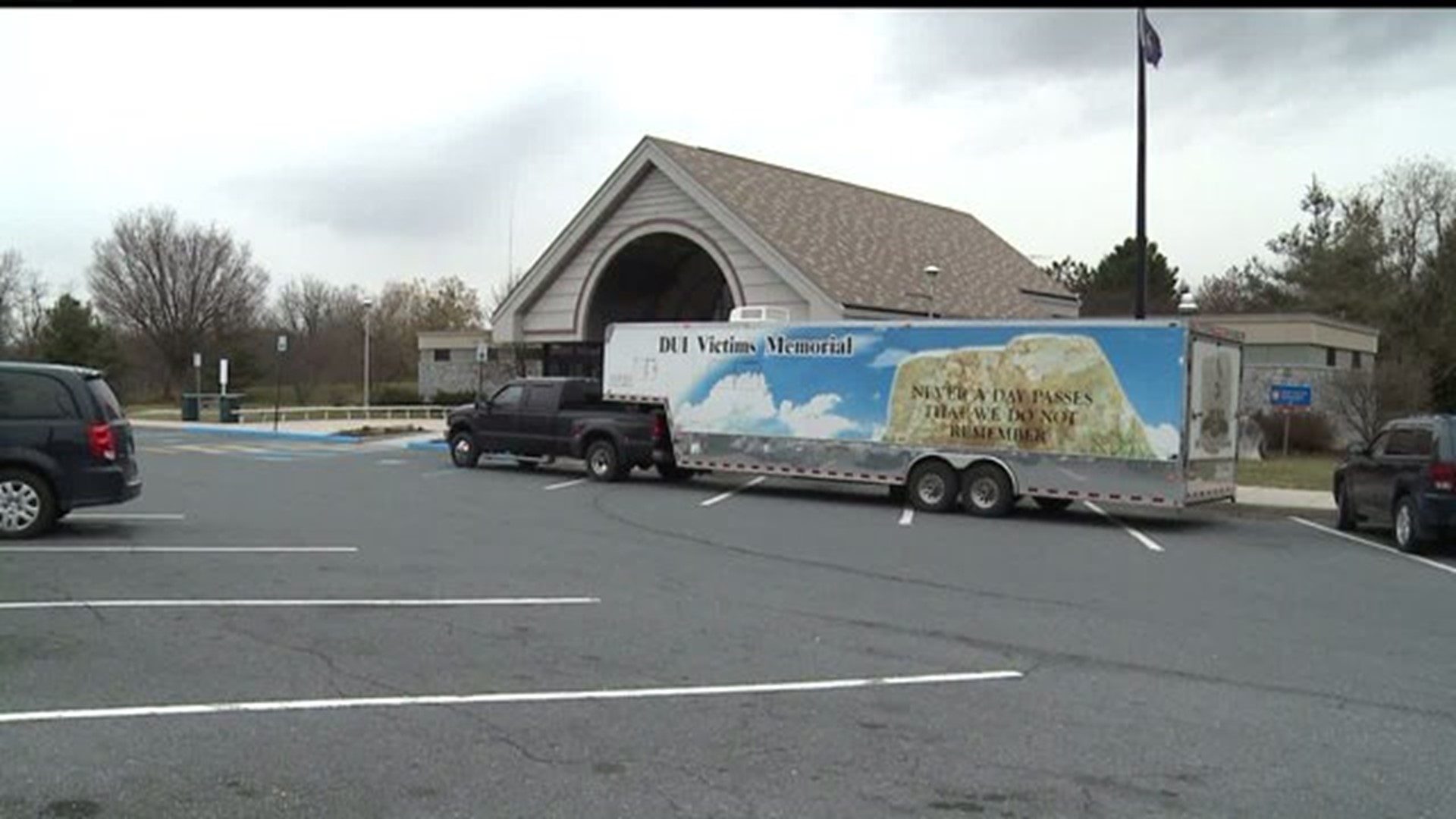 Mobile memorial honors DUI victims at I-81 Welcome Center