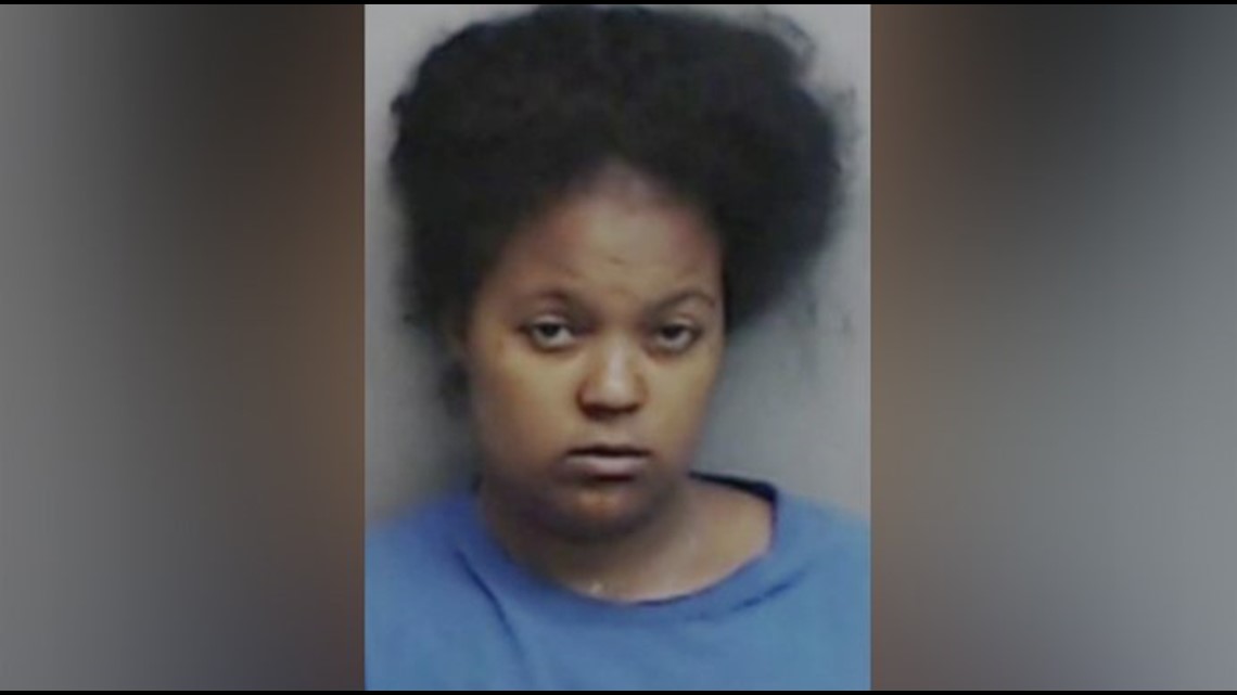 Mom charged with murder after allegedly putting kids in oven, turning ...