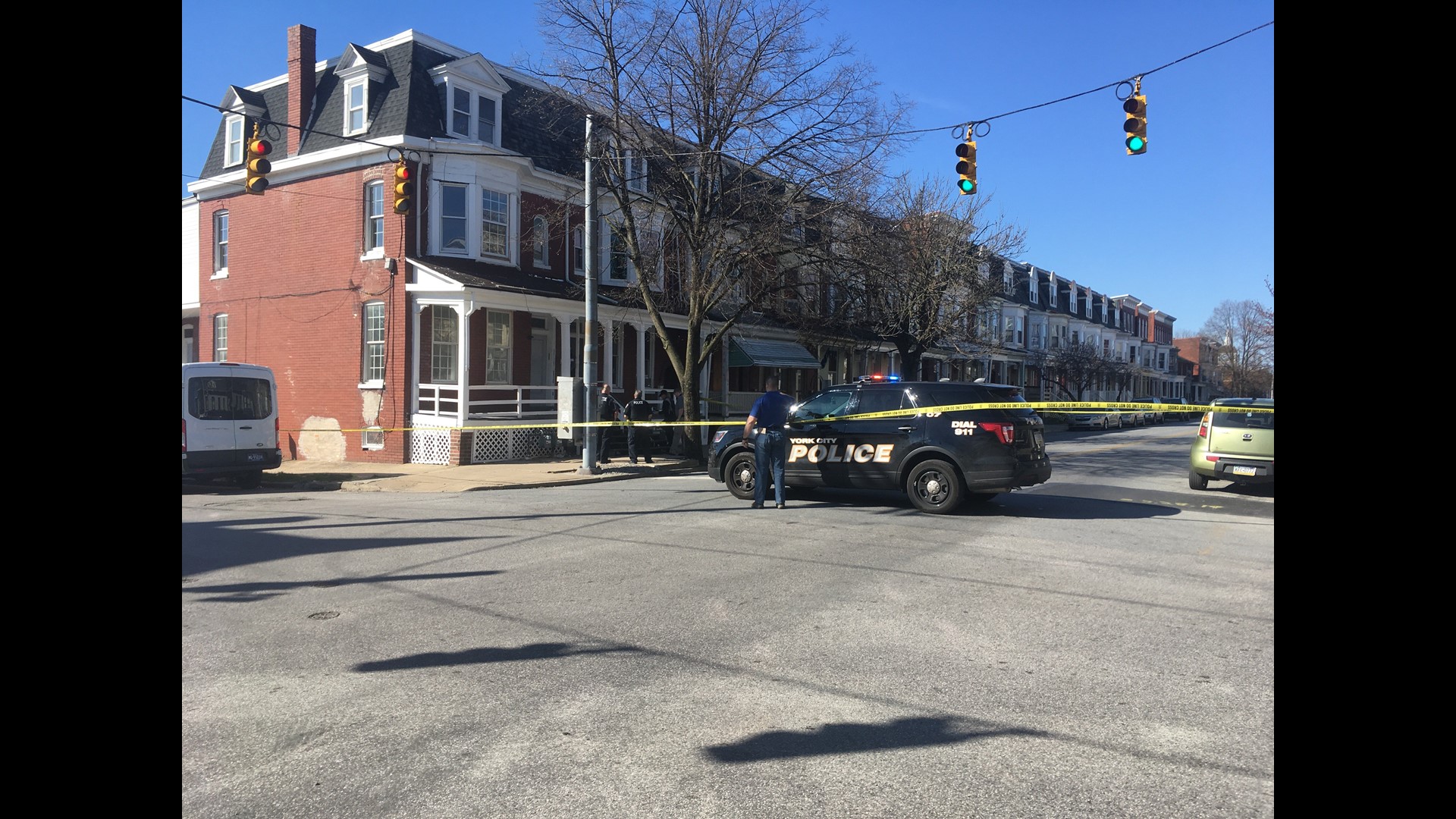 One dead, one in custody after shooting in York City | fox43.com