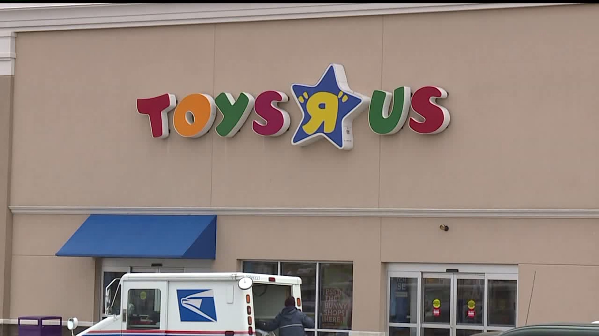 Toys-R-Us liquidation rumors concern local Toys For Tots Foundation