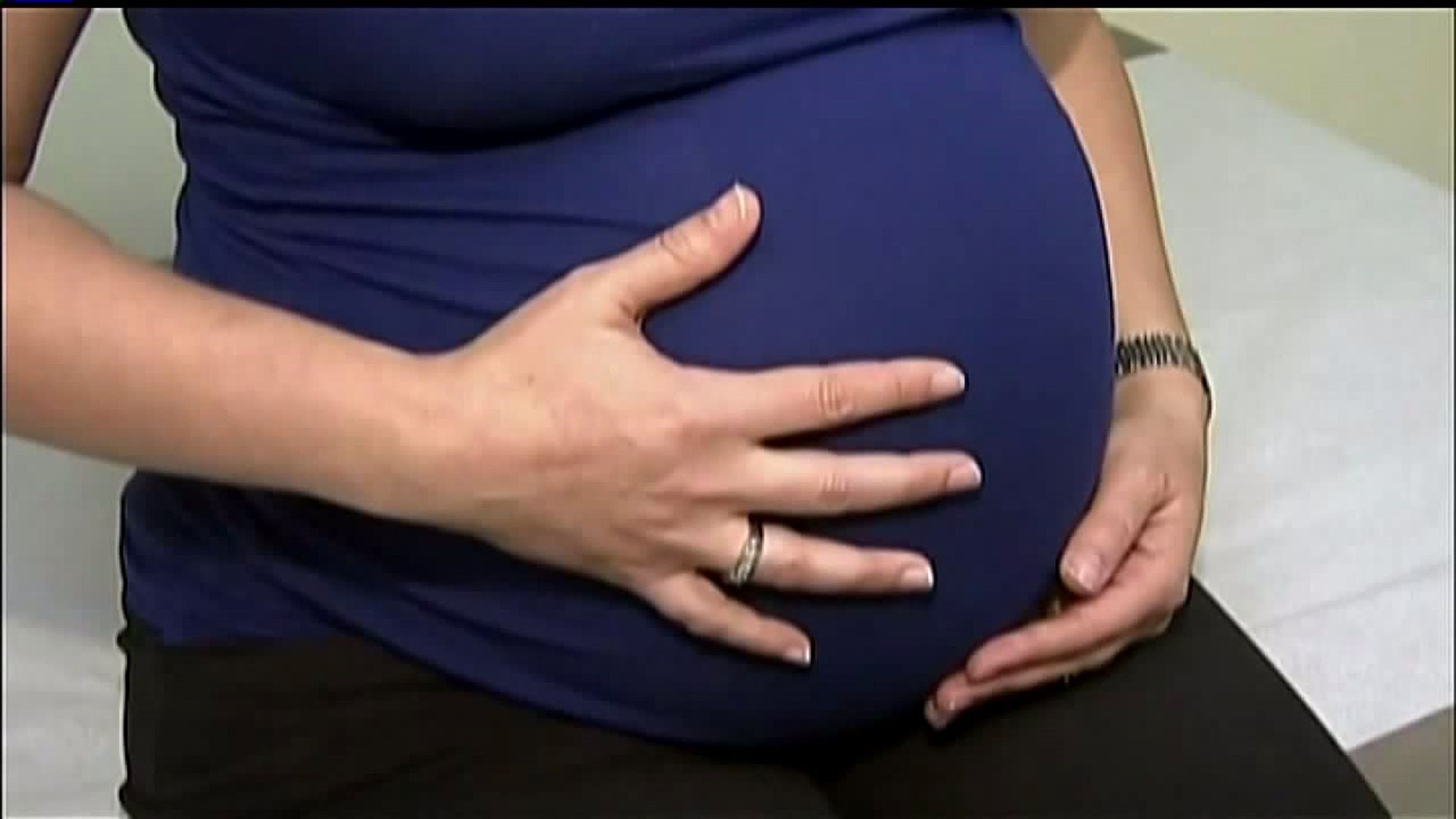 Legislation would investigate deaths of expecting or new mothers