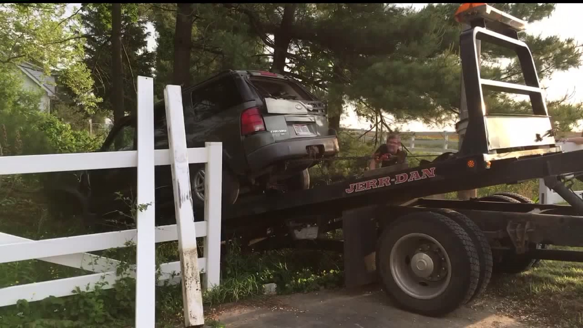 Car soars into tree, stuck for several hours in Fulton Township