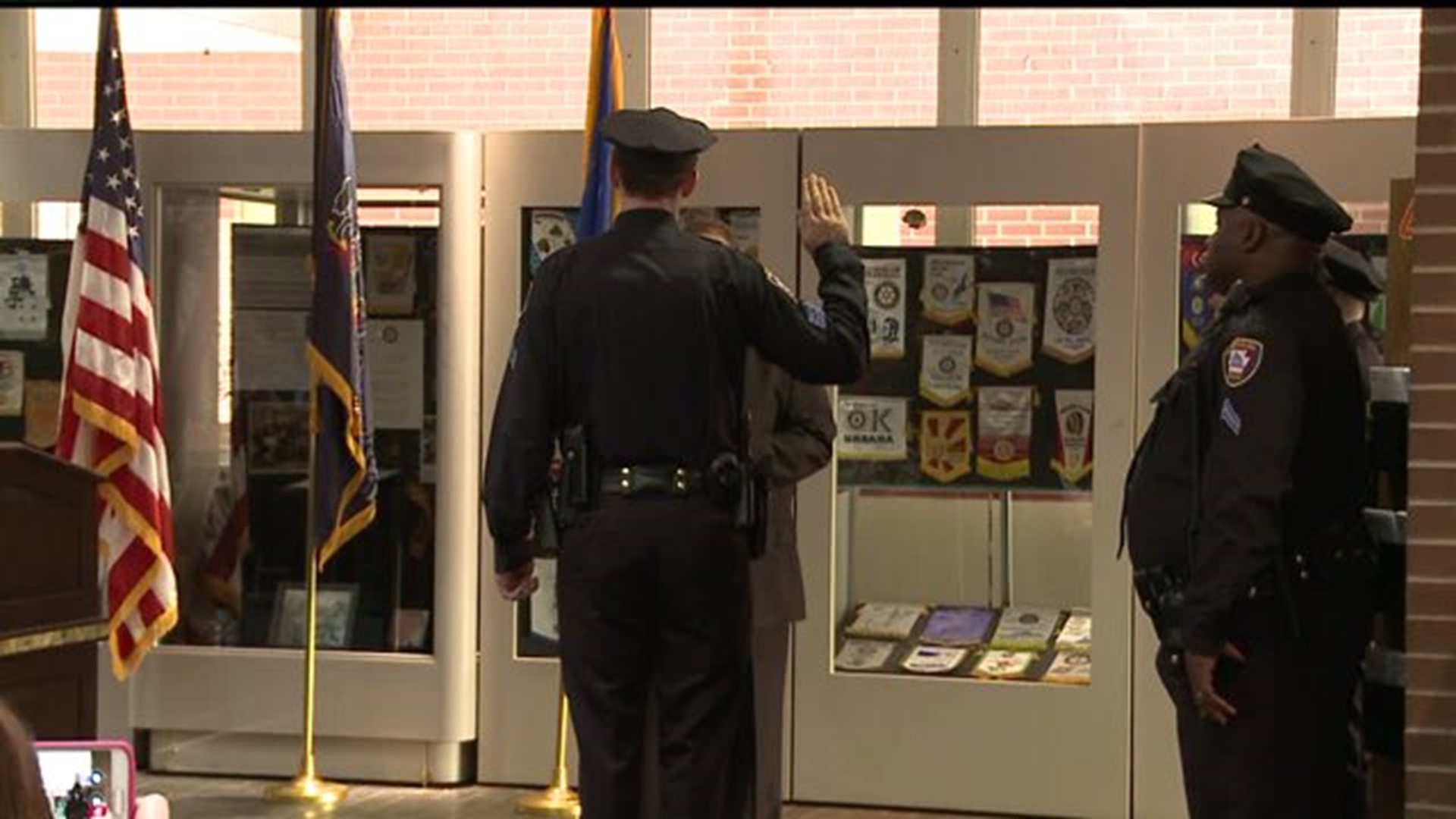 5 officers move up in Harrisburg Police Department